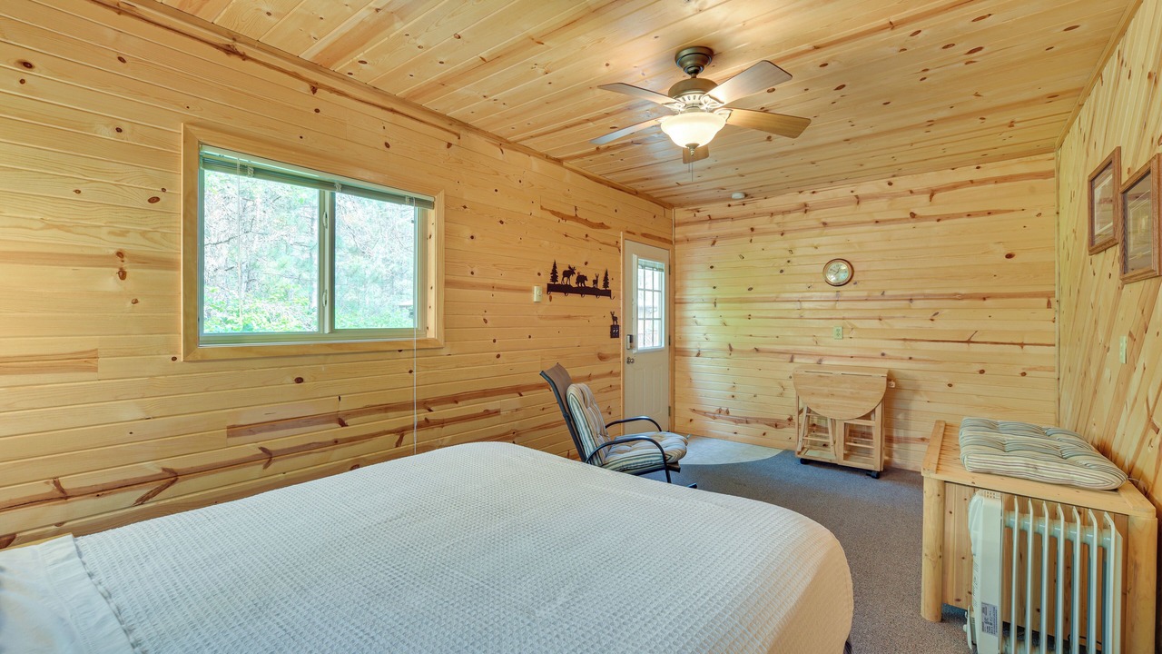Photo of Bedroom in Solon Springs