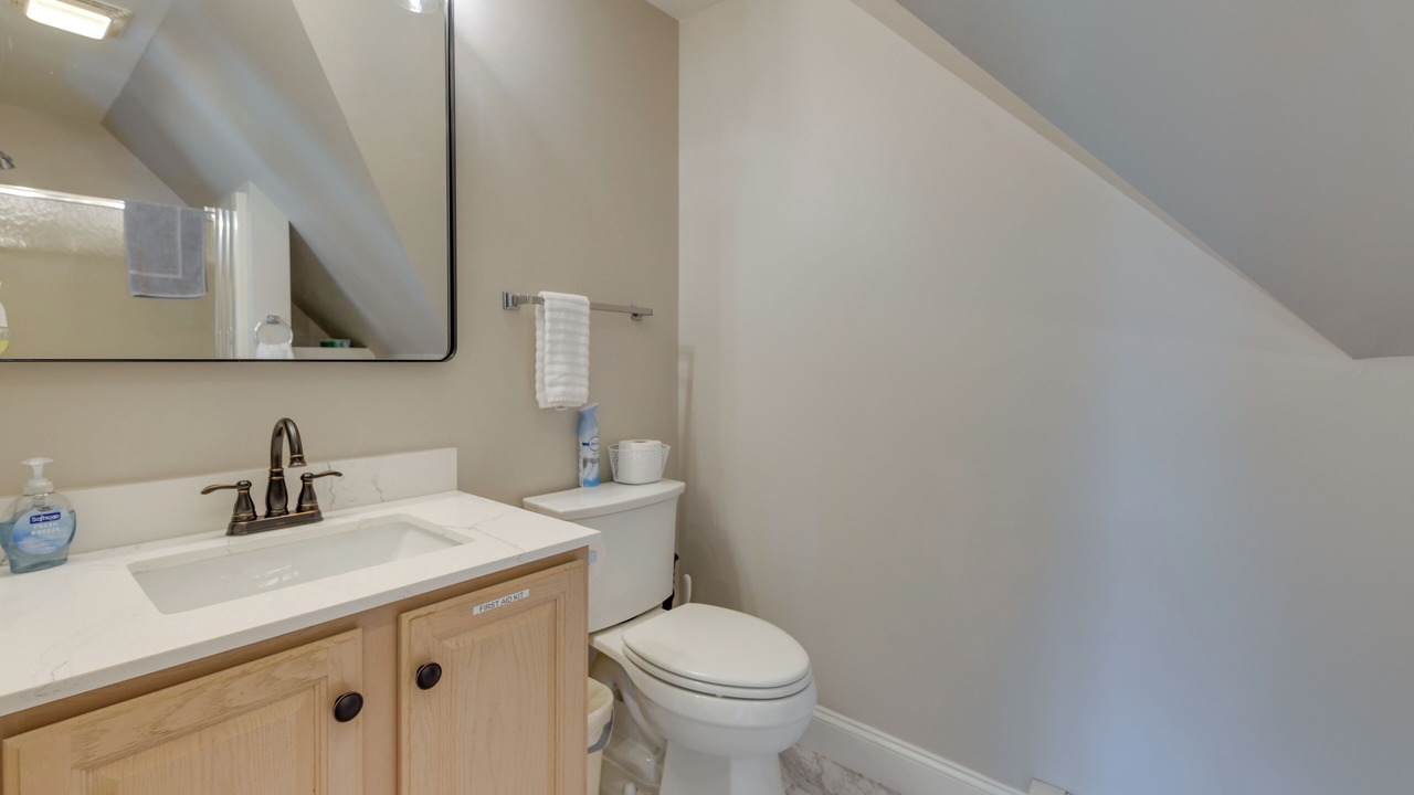 Photo of Bathroom in East Calais