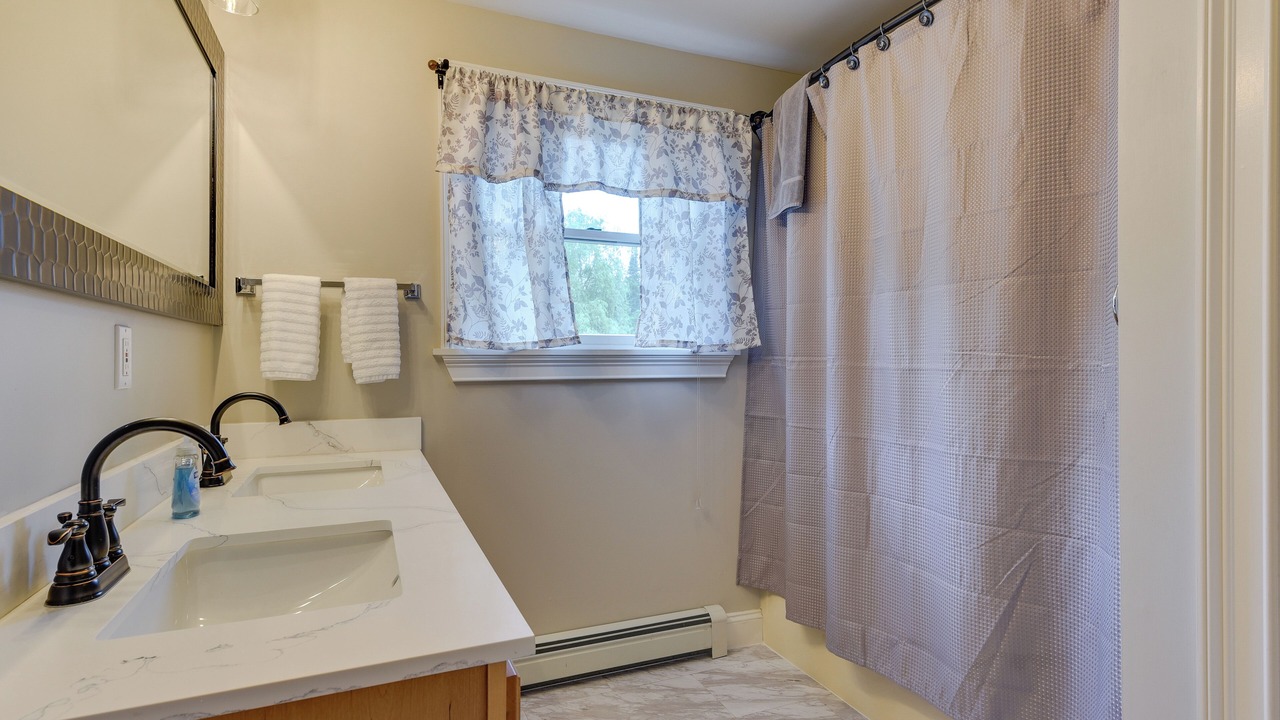Photo of Bathroom in East Calais