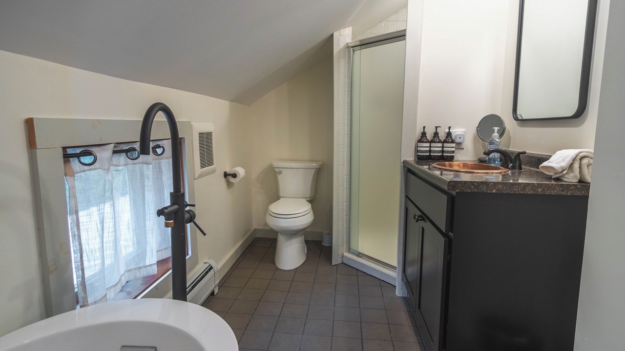 Photo of Bathroom in Jeffersonville