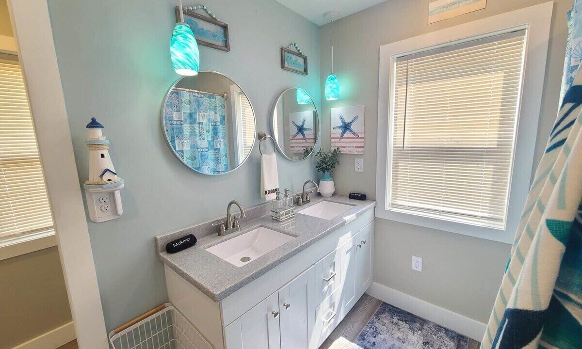 Photo of Bathroom in Portage