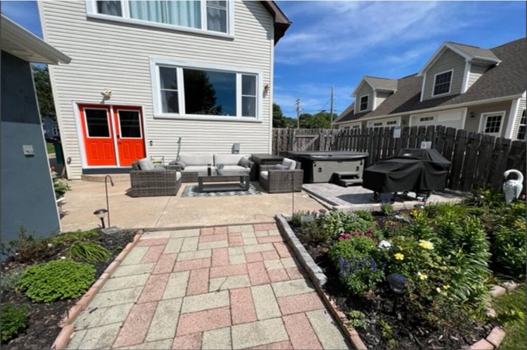 Photo of Patio Balcony in Menasha