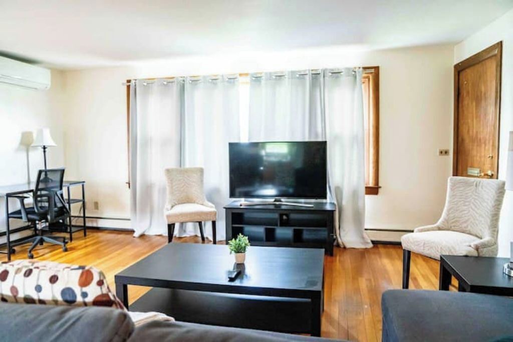 Photo of Livingroom in Nashua