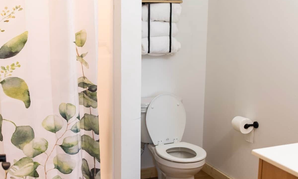 Photo of Bathroom in Decorah