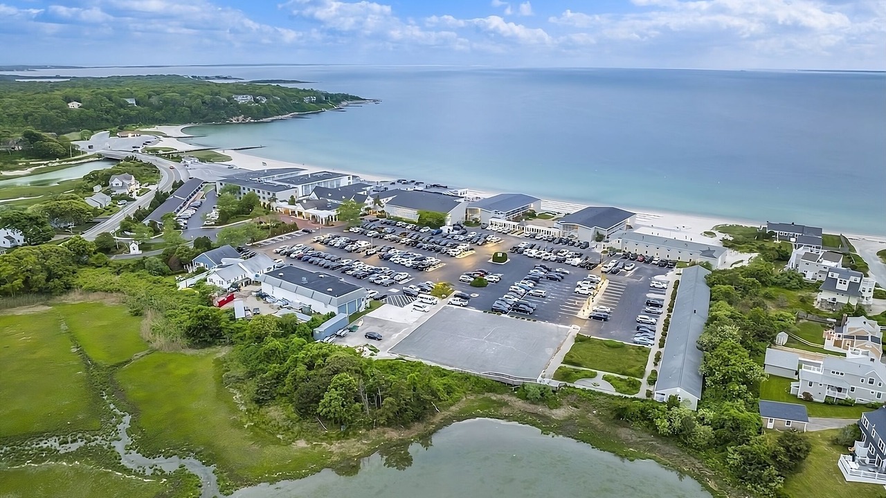 Photo of Outdoor in Silver Beach