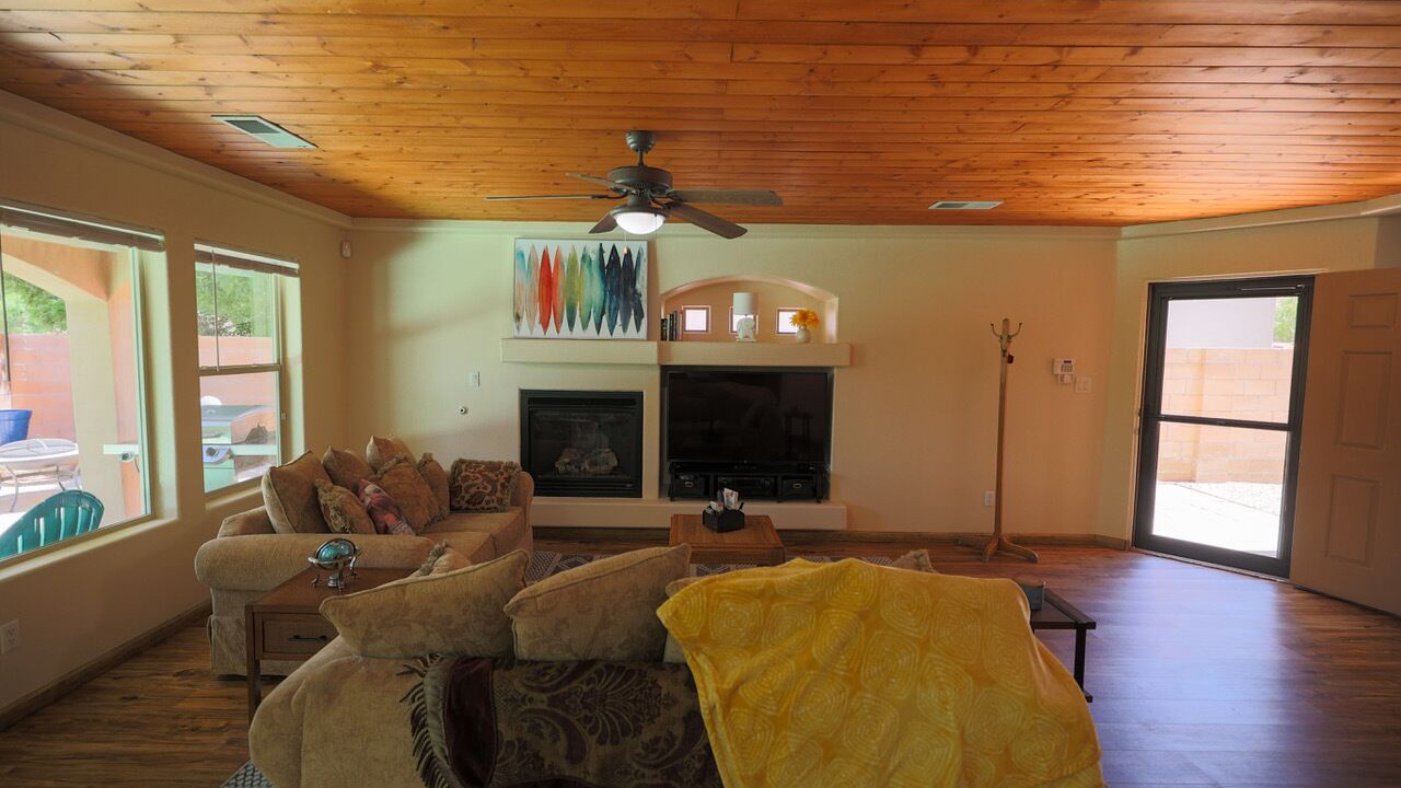 Photo of Bedroom in Northeast Heights