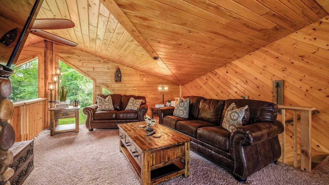 Photo of Livingroom in Cohasset