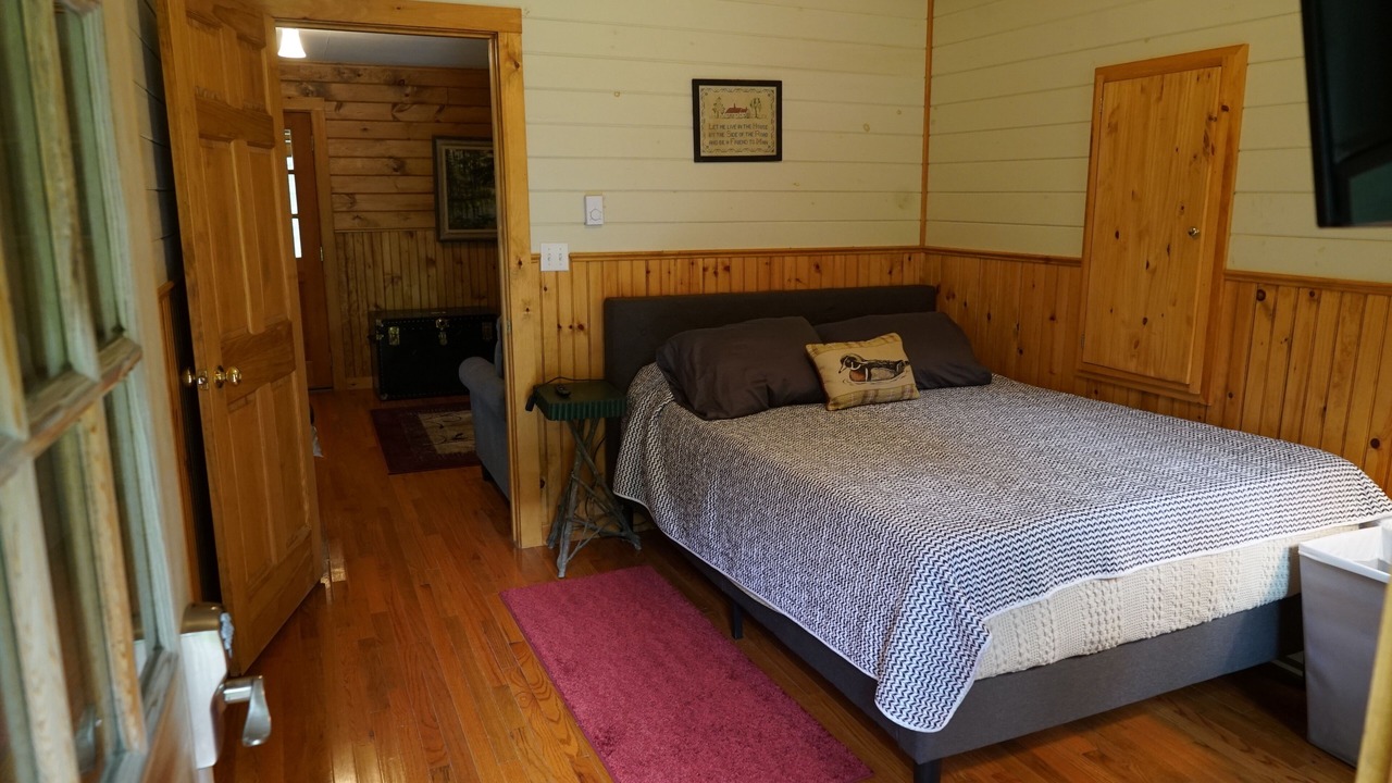 Photo of Bedroom in Lake Clear