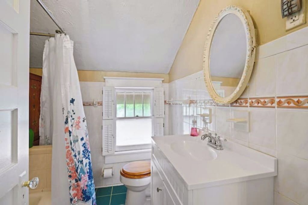 Photo of Bathroom in Waynesboro