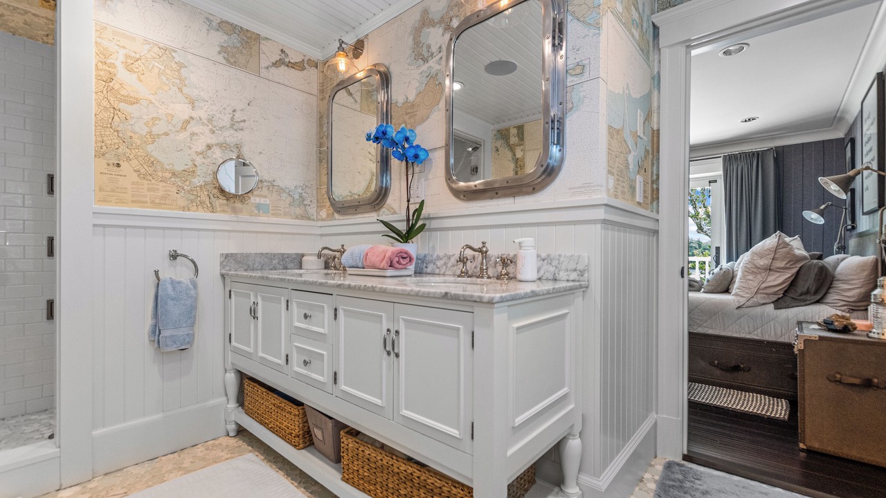 Photo of Bathroom in Readville