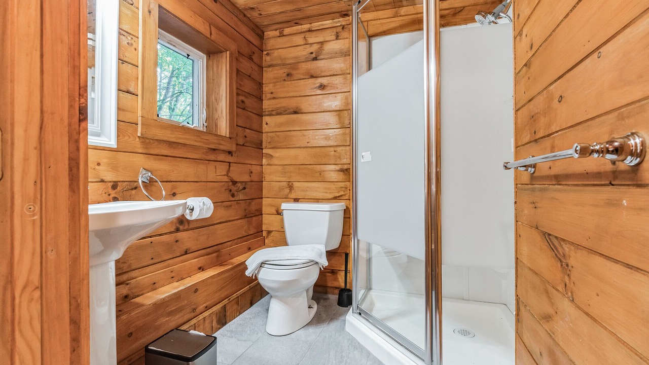 Photo of Bathroom in North Woodstock