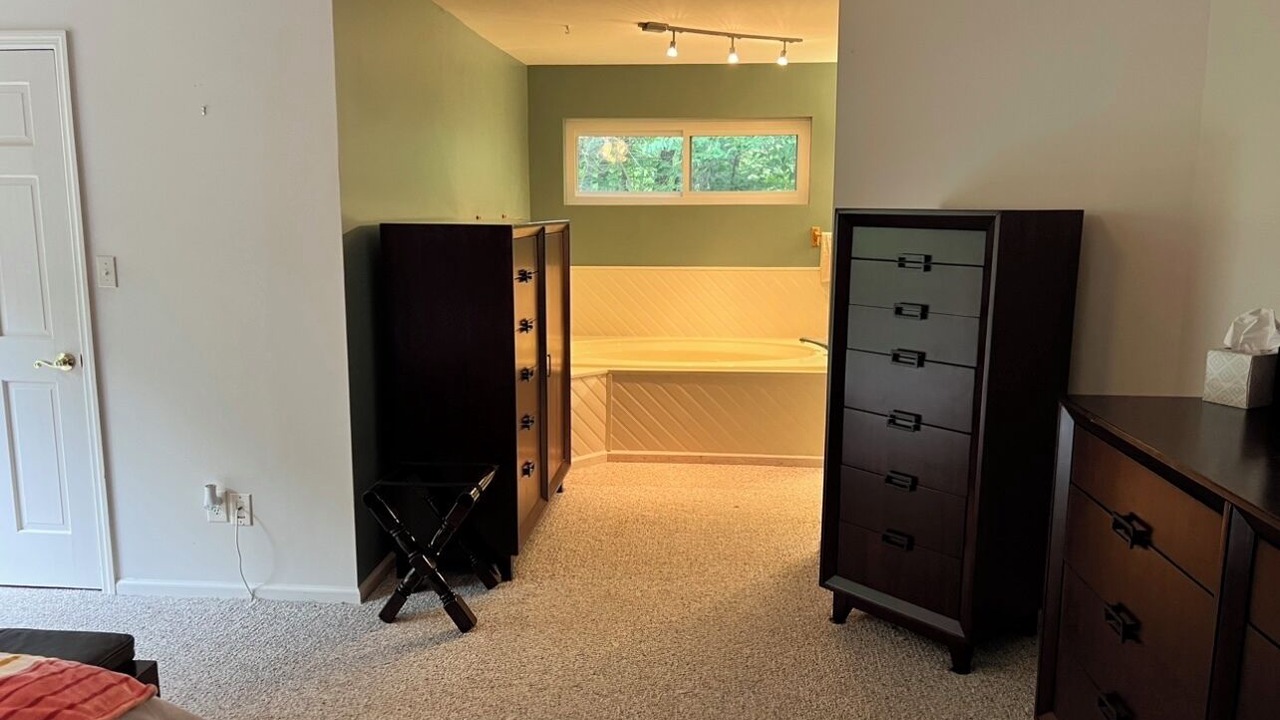 Photo of Bedroom in Saratoga Springs