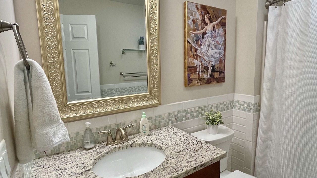 Photo of Bathroom in Lincoln
