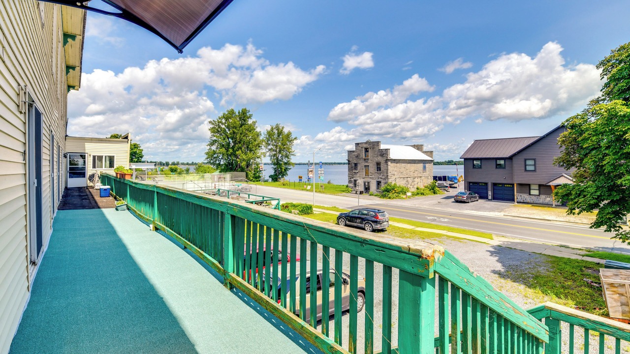 Photo of Patio Balcony in Rouses Point