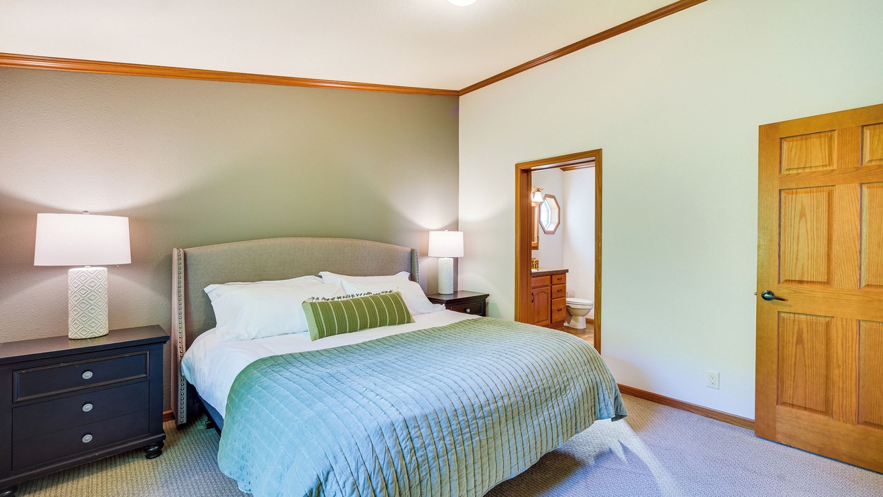 Photo of Bedroom in Brill