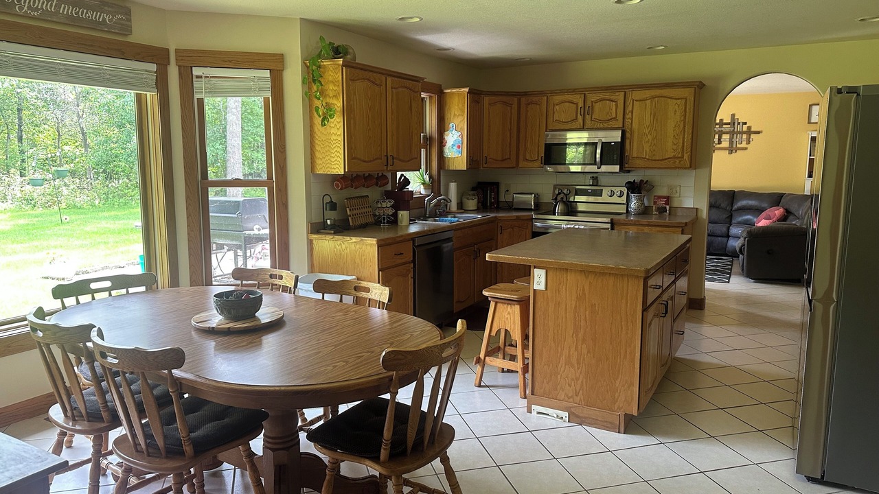 Photo of Kitchen in East Gull Lake