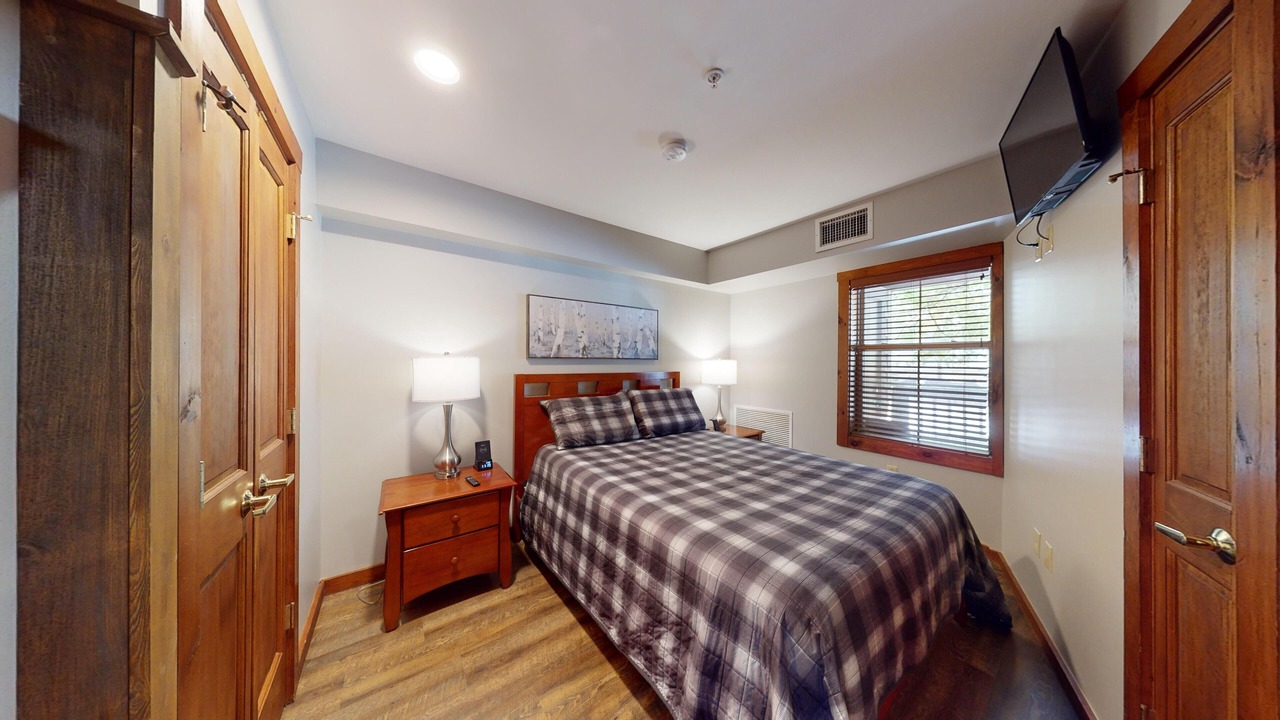 Photo of Bedroom in Snowshoe