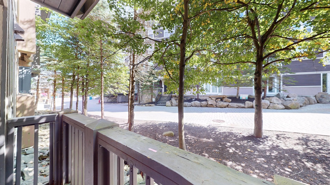 Photo of Outdoor in Snowshoe