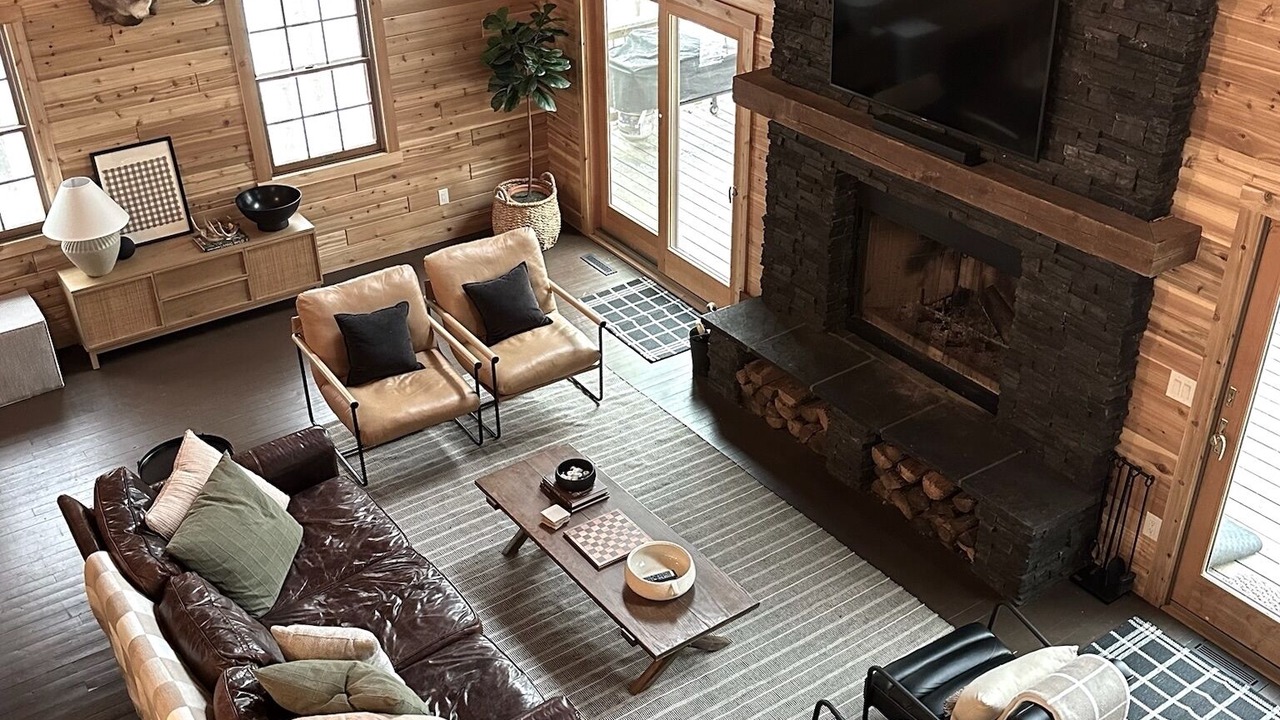 Photo of Livingroom in Crosslake