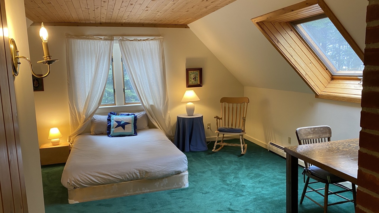 Photo of Bedroom in East Burke