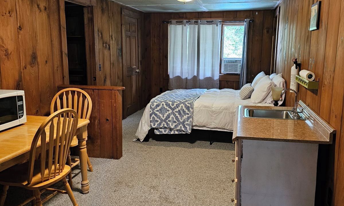 Photo of Bedroom in Hubbardston