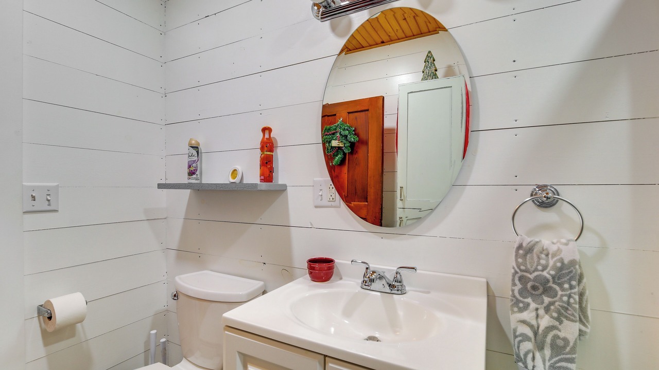 Photo of Bathroom in Port Henry