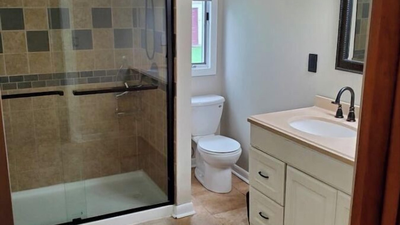 Photo of Bathroom in East End
