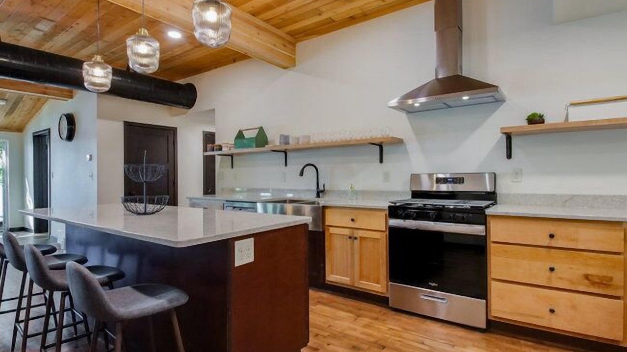 Photo of Kitchen in Jim Falls