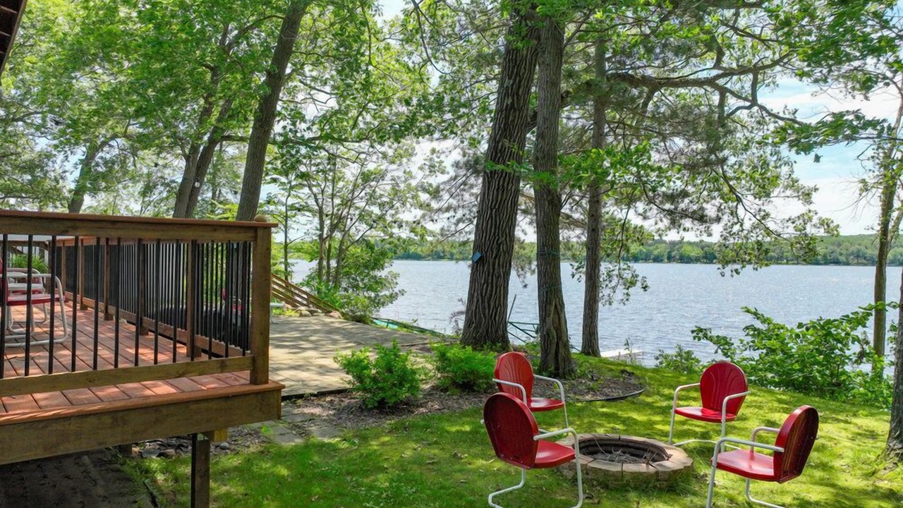 Photo of Patio Balcony in Jim Falls