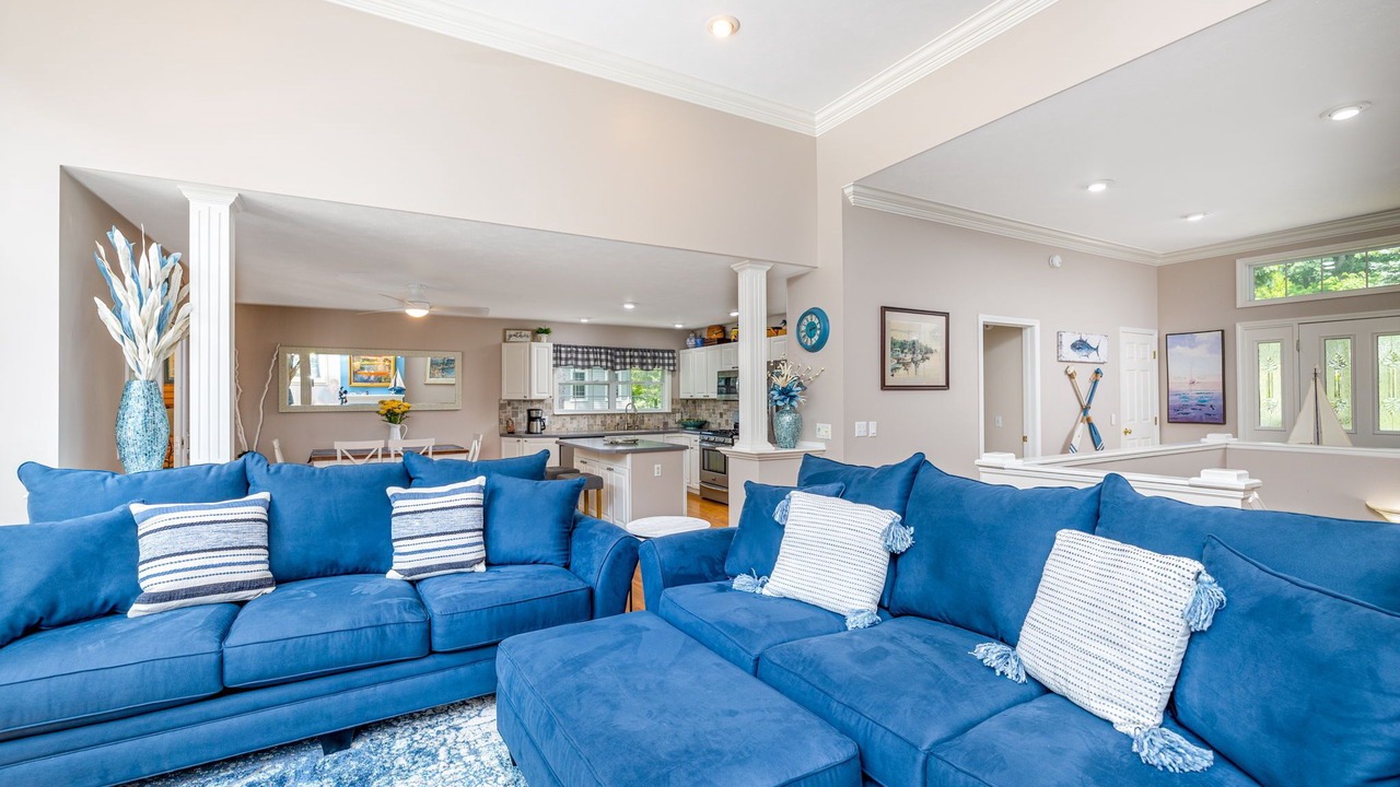 Photo of Livingroom in Canadian Lakes