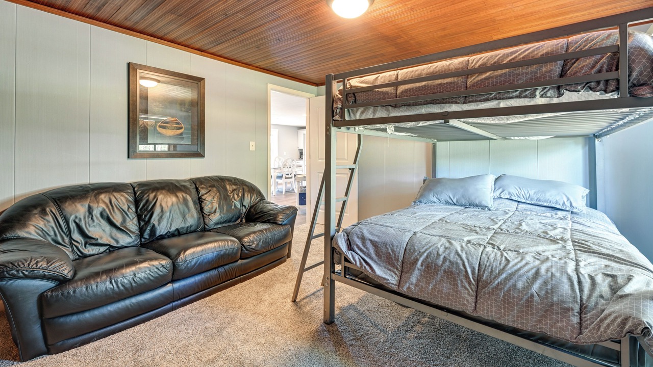 Photo of Bedroom in Lake Wissota