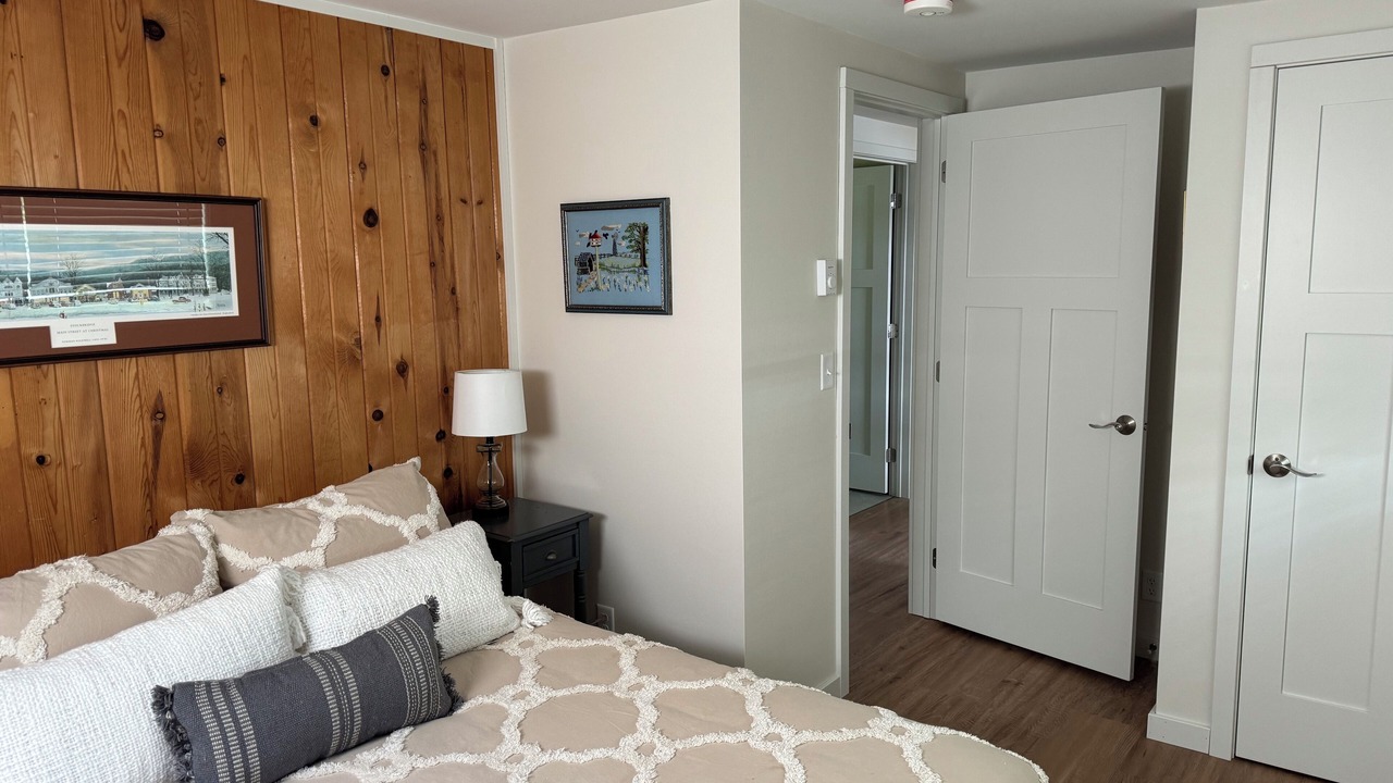 Photo of Bedroom in Holcombe