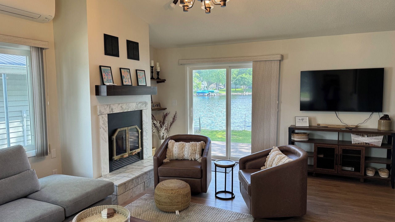 Photo of Livingroom in Holcombe