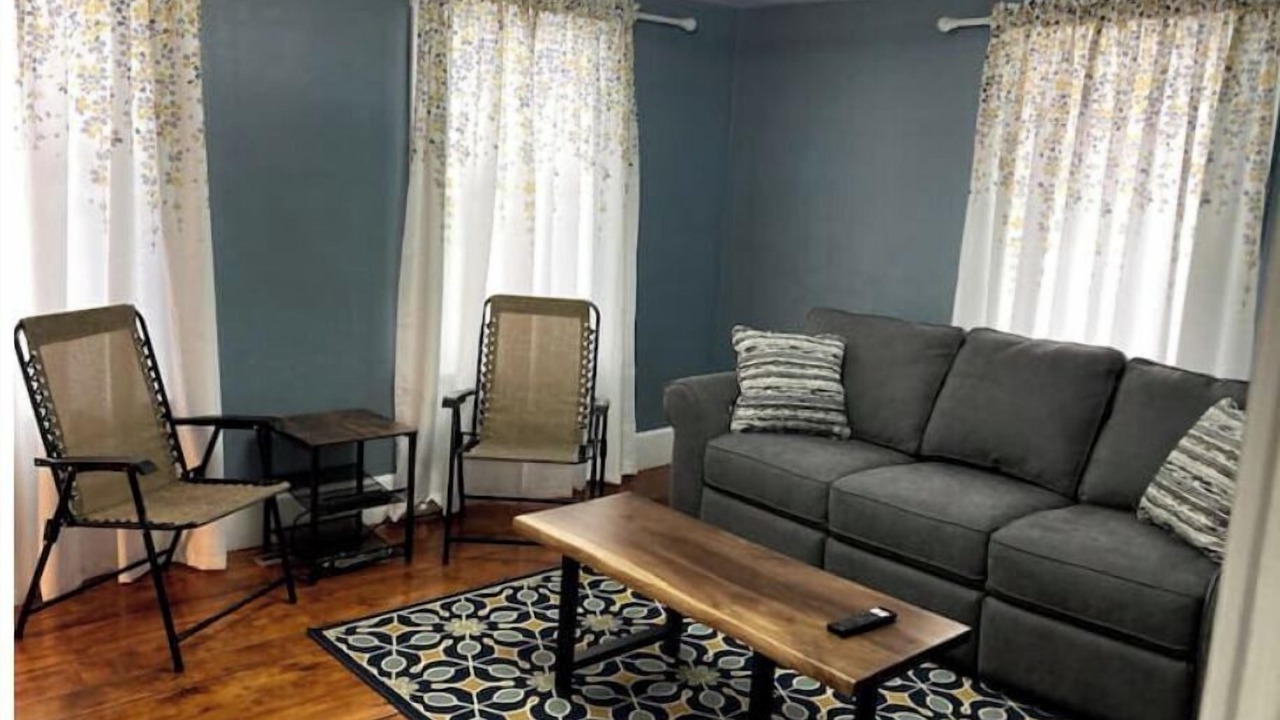 Photo of Livingroom in Troy