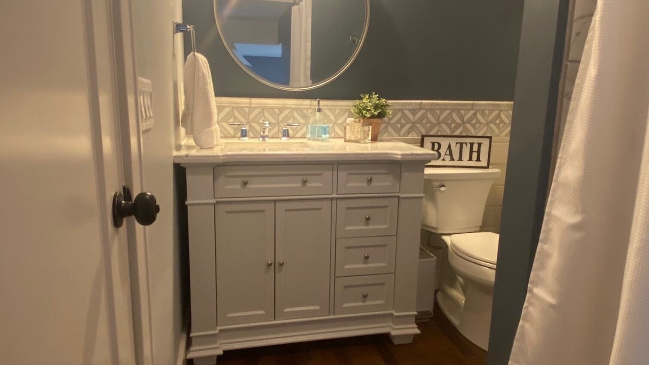 Photo of Bathroom in Butte Des Morts