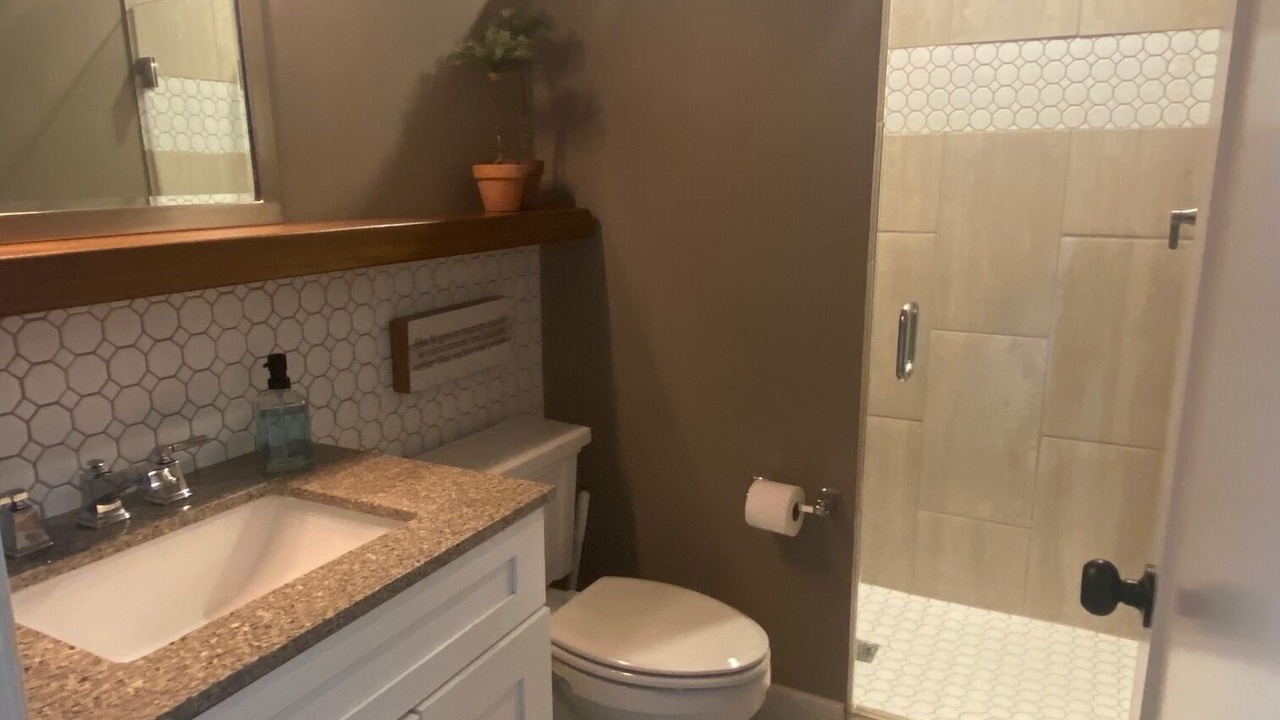 Photo of Bathroom in Butte Des Morts