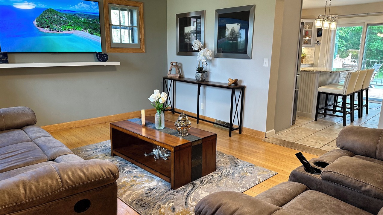 Photo of Livingroom in Manitowoc