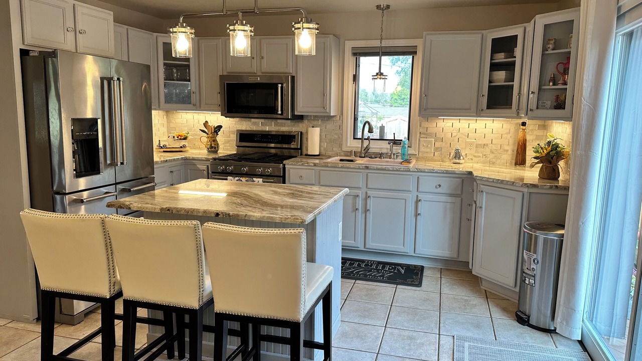 Photo of Kitchen in Manitowoc