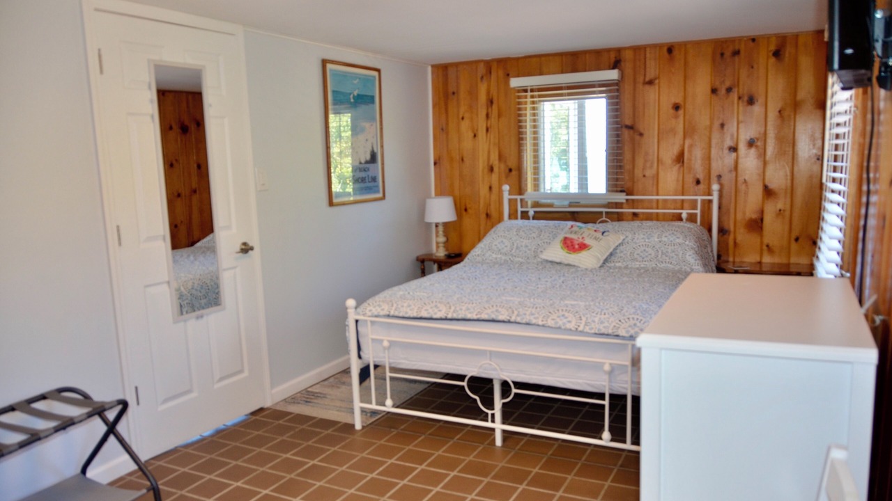 Photo of Bedroom in Porter Beach