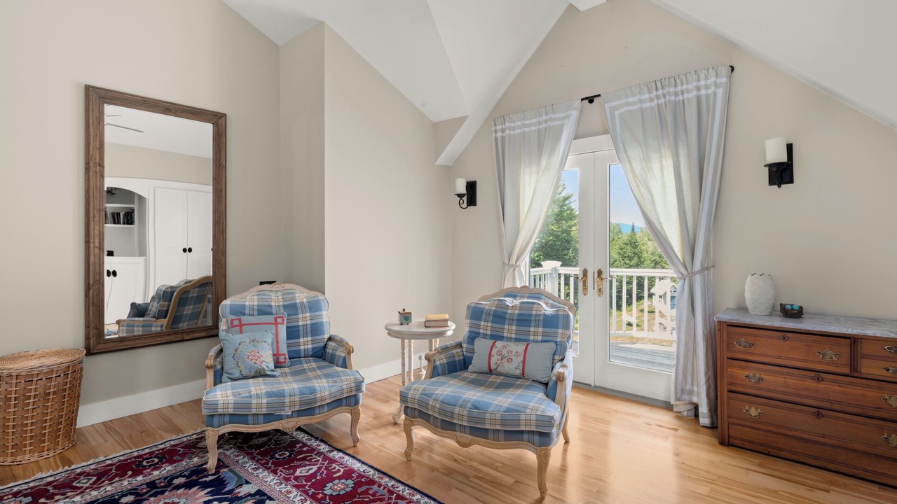 Photo of Livingroom in Stowe
