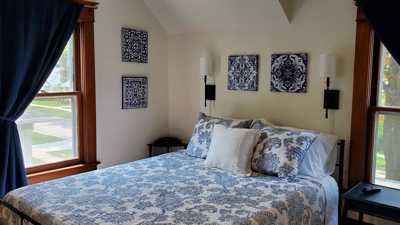 Photo of Bedroom in De Pere