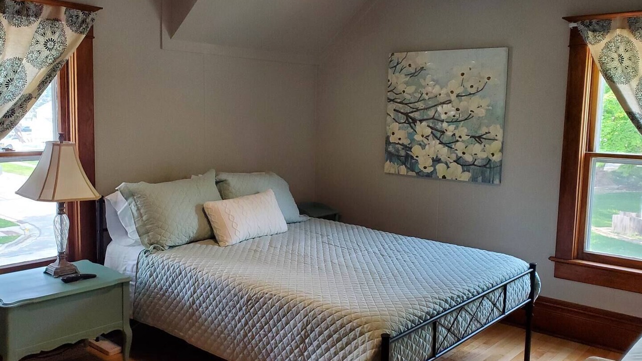 Photo of Bedroom in De Pere