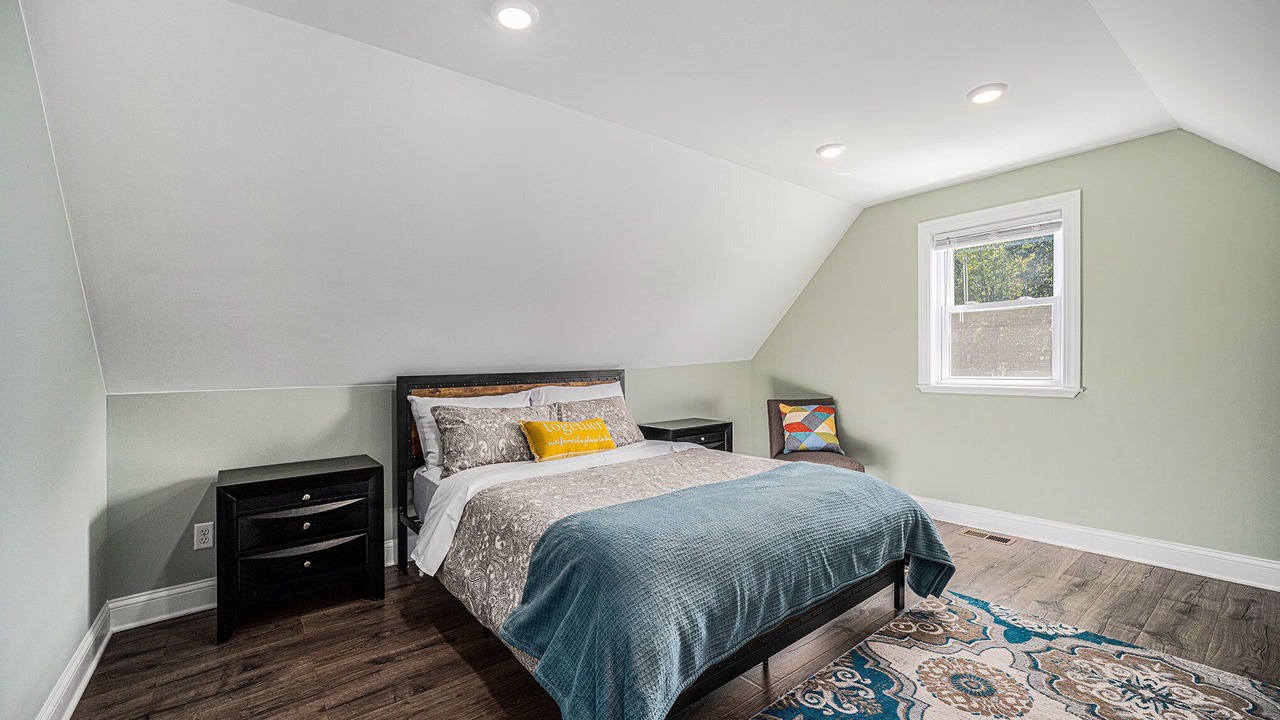 Photo of Bedroom in Kendall