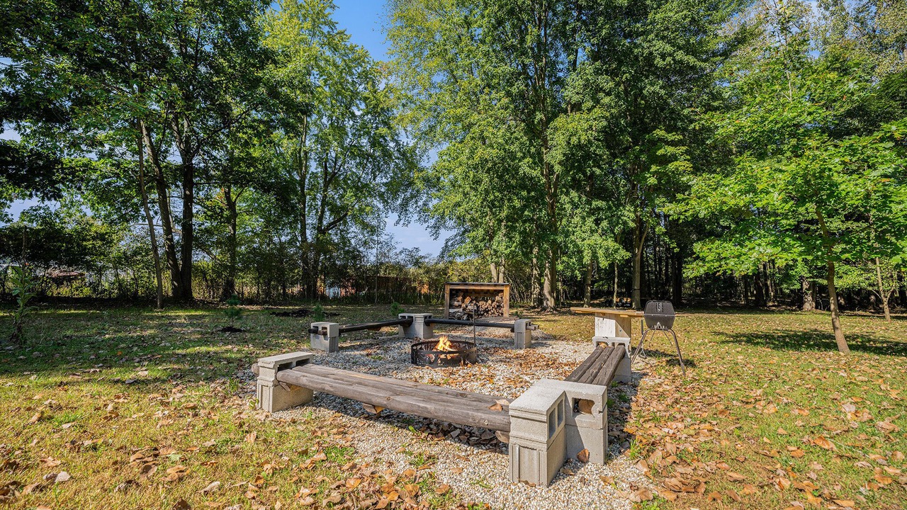 Photo of Outdoor in Kendall