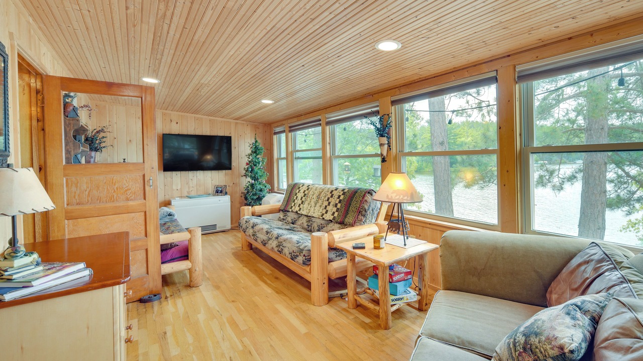 Photo of Bedroom in Minong