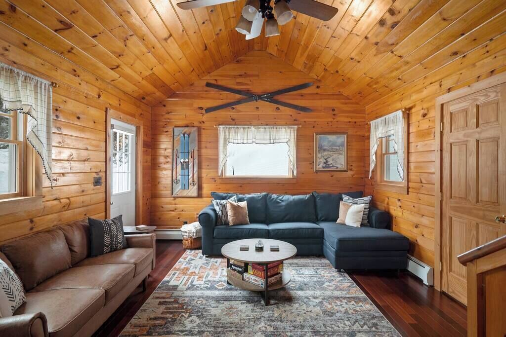 Photo of Livingroom in West Townshend