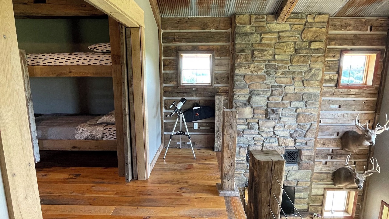 Photo of Bedroom in Mondovi