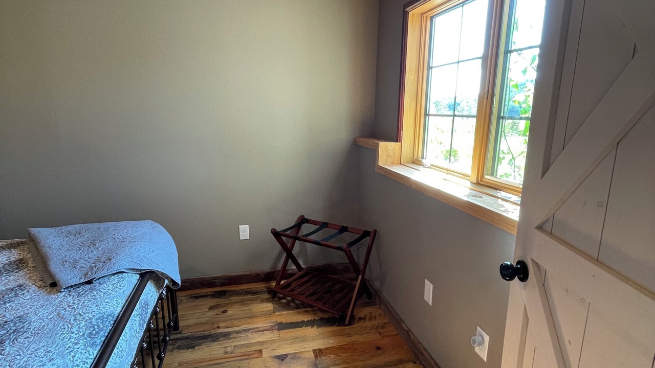 Photo of Bedroom in Mondovi