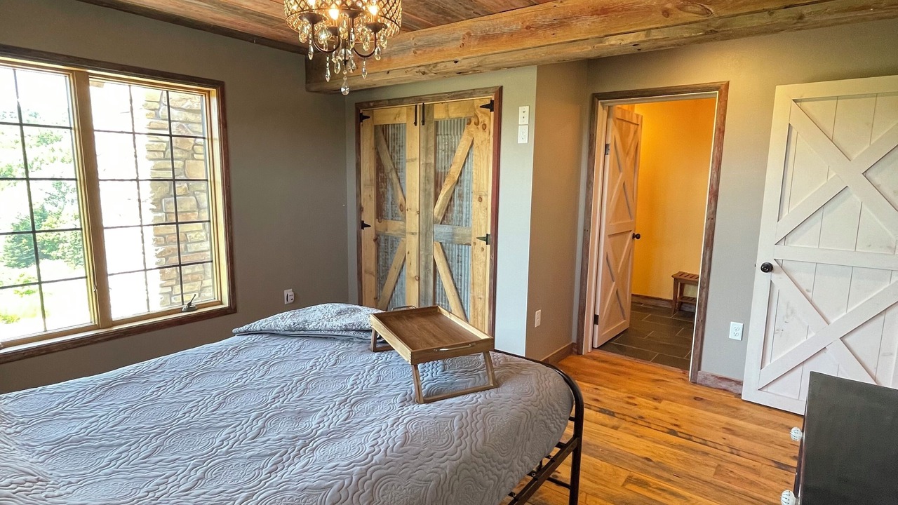 Photo of Bedroom in Mondovi