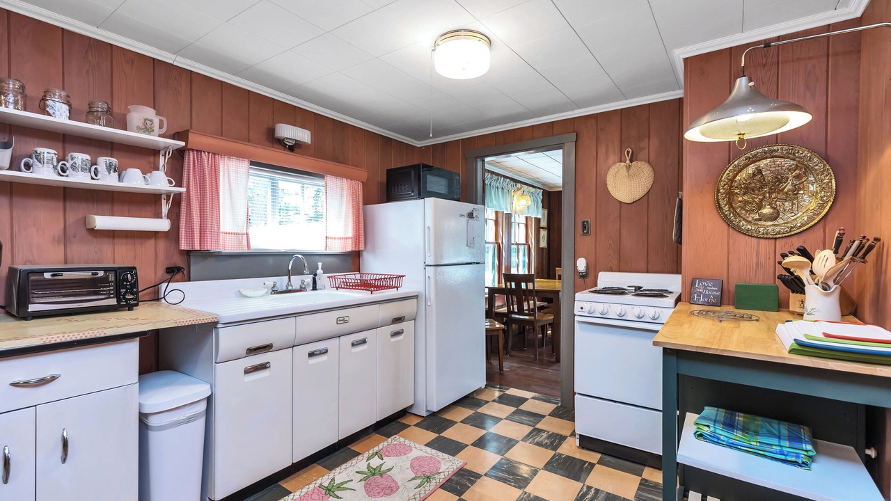 Photo of Kitchen in Amherst